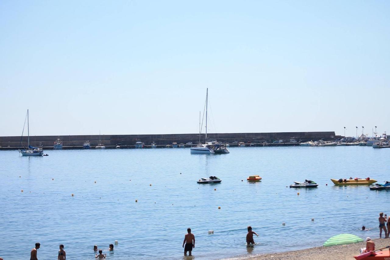Casa Capri Daire Giardini Naxos Dış mekan fotoğraf